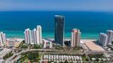 18975 Collins Ave - Photo 2