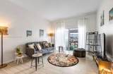 481 29th St - Photo 3