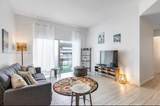 481 29th St - Photo 4