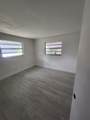 1530 Avenue H  W - Photo 7