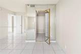 2555 Collins Ave - Photo 16