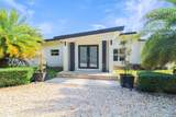 8540 122nd St - Photo 4