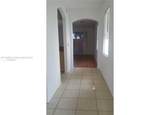 917 42nd Pl - Photo 4