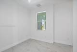 1105 38 ST - Photo 21