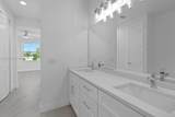 1105 38 ST - Photo 44