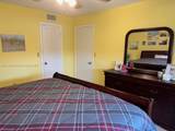 8060 Sunrise Lakes Dr - Photo 30