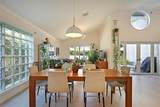 8919 Byron Ave - Photo 19