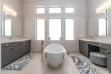 8577 Shoreacres St - Photo 25