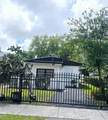 3046 59th St - Photo 19