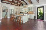 1036 Jefferson St - Photo 2