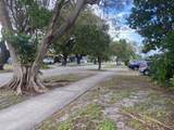 5244 89th Ave - Photo 4