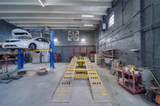 Body Repair Shop For in Hialeah - Photo 1