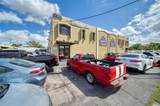 Body Repair Shop For in Hialeah - Photo 19