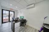 Body Repair Shop For in Hialeah - Photo 7