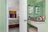 8956 Palm Tree Ln - Photo 17