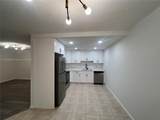 3089 Yarmouth  E - Photo 19