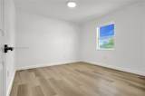 439 17th Ter - Photo 16