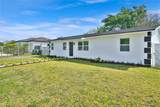 439 17th Ter - Photo 2