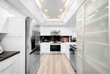 520 Brickell Key Dr - Photo 8