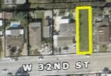137 32 ST - Photo 1