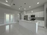417 Paddock St - Photo 5