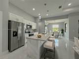 417 Paddock St - Photo 7