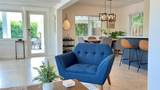 737 16th St - Photo 4