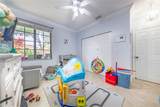 8097 Royal Palm Cir - Photo 27