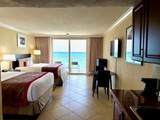19201 Collins Ave - Photo 32