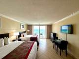 19201 Collins Ave - Photo 4