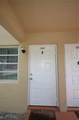 1004 Twin Lakes Dr - Photo 2
