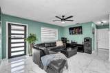 2734 9th Pl - Photo 5