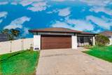 2705 5th Ter - Photo 2