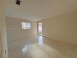 628 17th St - Photo 2