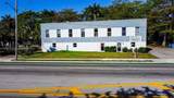 3225 Andrews Ave - Photo 12