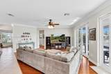 12641 Maypan Dr - Photo 19