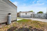621 8th St - Photo 31