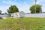 621 8th St - Photo 32
