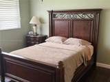 9320 Hollybrook Lake Dr - Photo 12