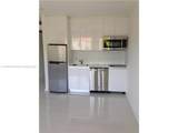 801 15th St - Photo 3