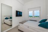 2301 Collins Ave - Photo 16