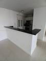425 30th St - Photo 3