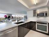 400 Pointe Dr - Photo 3