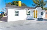 1041 35th St - Photo 2