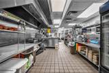 511 5th Ave (Restaurant) - Photo 26