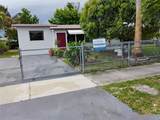 3161 5th St - Photo 3