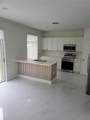 5621 112th Ct - Photo 6