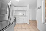 1031 Coral Club Dr - Photo 9