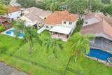 2791 Oak Park Cir - Photo 4