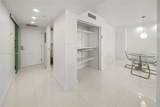 2555 Collins Ave - Photo 21